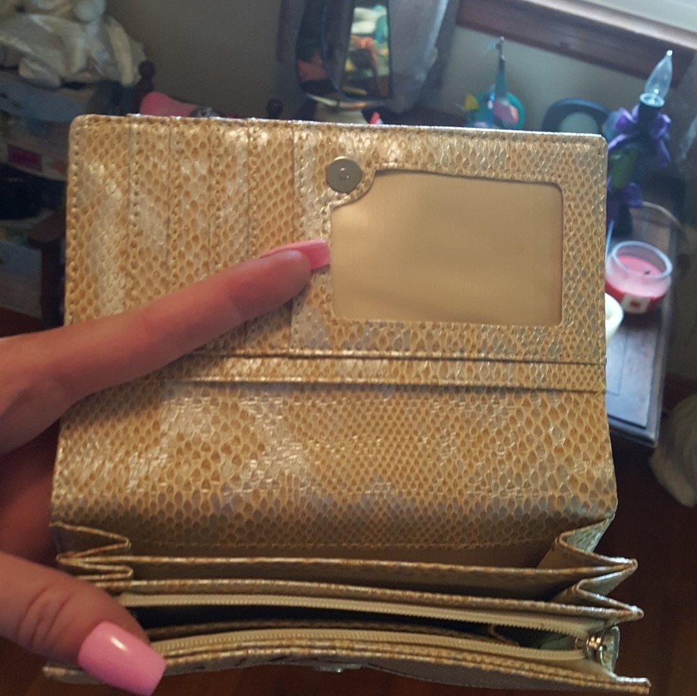 Hello Kitty wallet - Picture 2 of 2